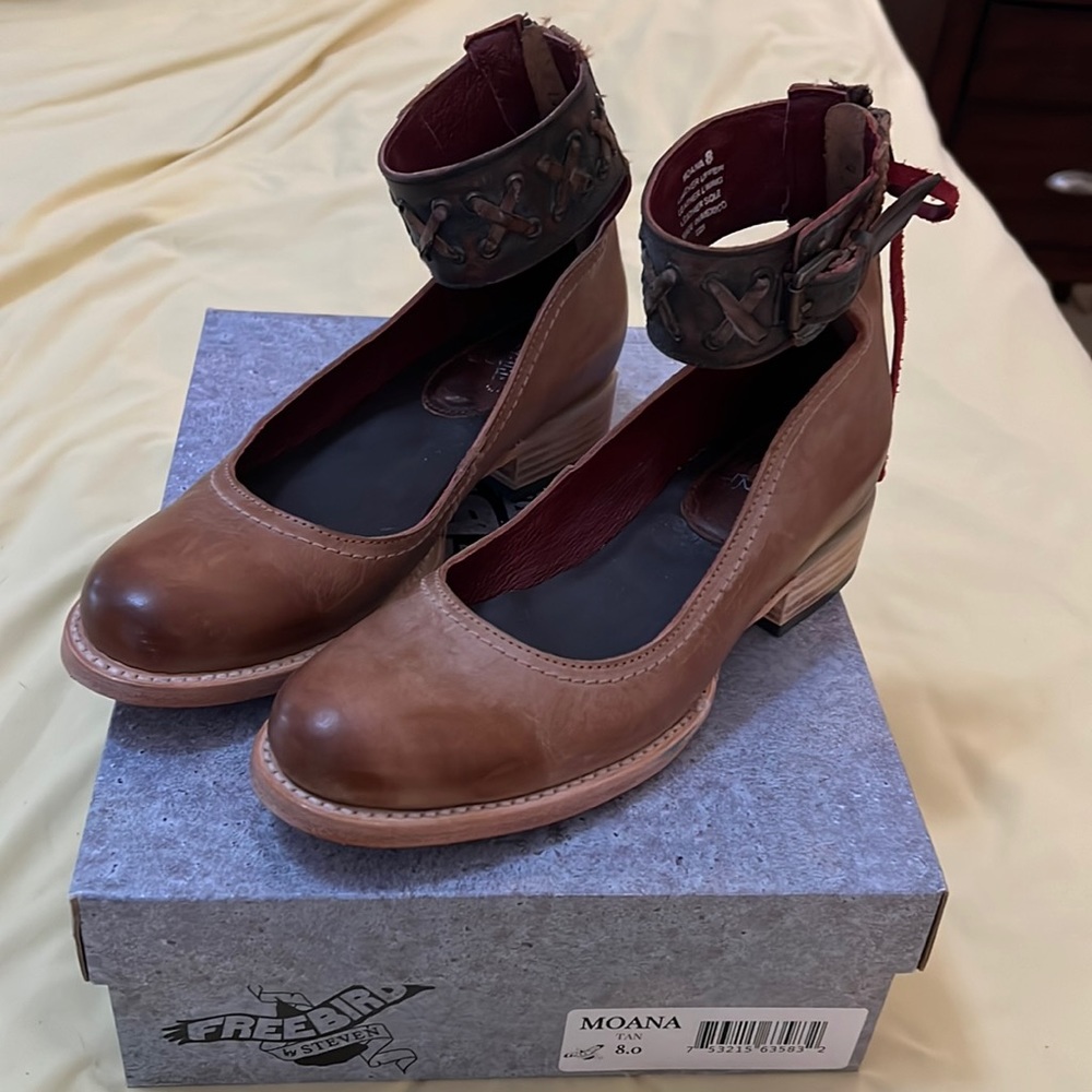 Freebird Moana size 8